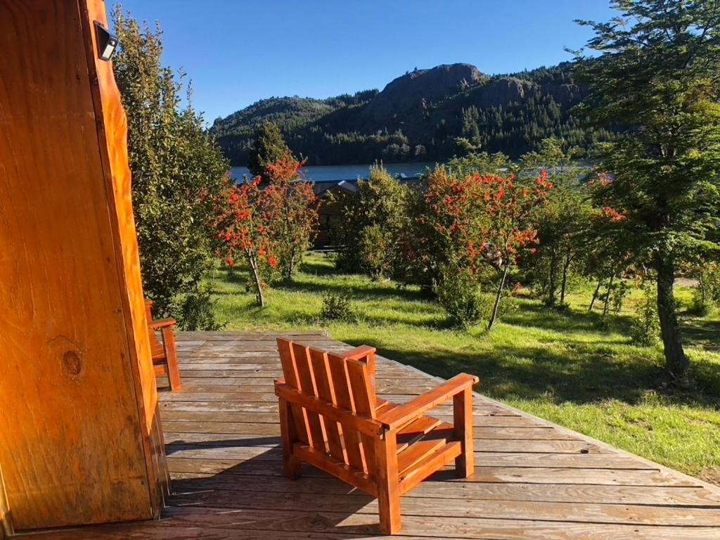 Laguna Larga Lodge Lago Futalaufquen 外观 照片