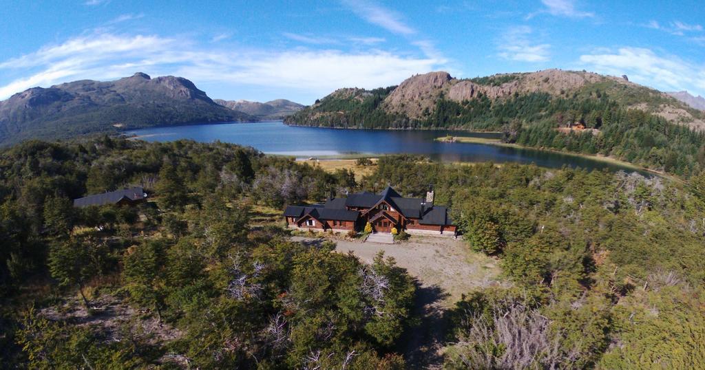 Laguna Larga Lodge Lago Futalaufquen 外观 照片