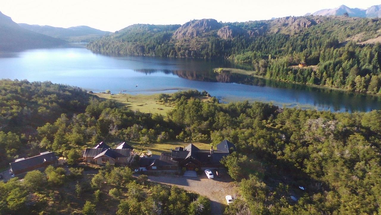 Laguna Larga Lodge Lago Futalaufquen 外观 照片